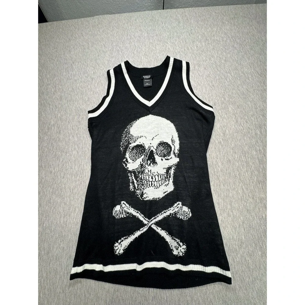 Cosmic Aura Women’s Skull‎ Black Sweater Small